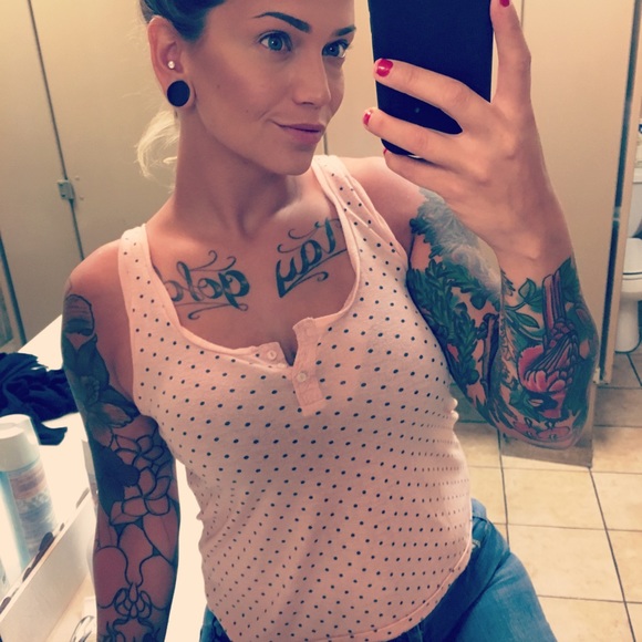 🥰 - Picture 3 of 8